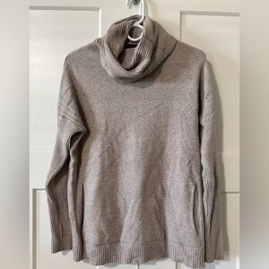 Cyrus Oatmeal Scoop Neck Turtleneck